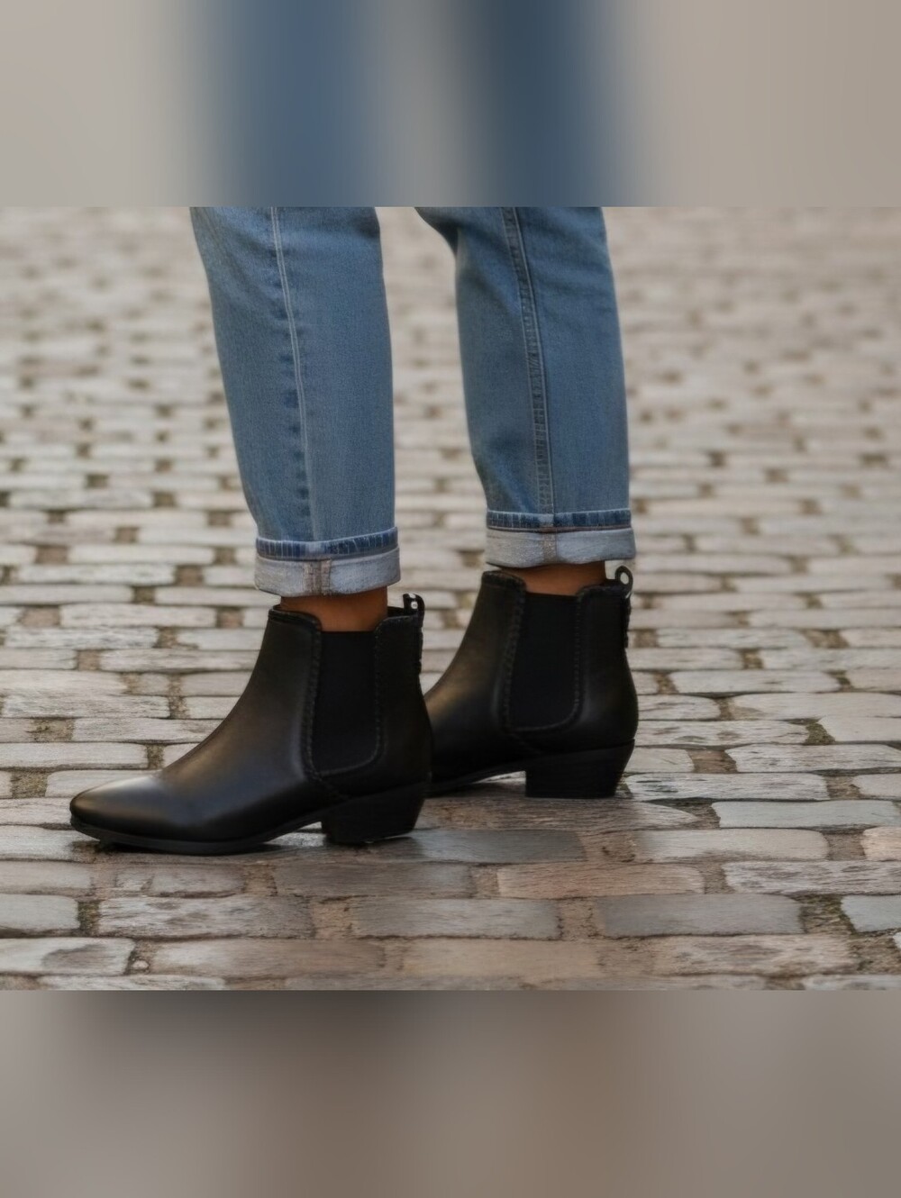 Jack Rogers Classic Black Leather Chelsea Ankle Boots for Women Sz 7.5